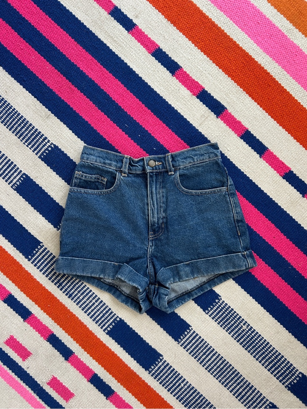 Vtg USA Made American Apparel Cuffed High Waisted Denim Jean Shorts 25 Womens